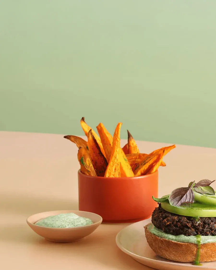 newhorizoncoverimage (mobile) - 08